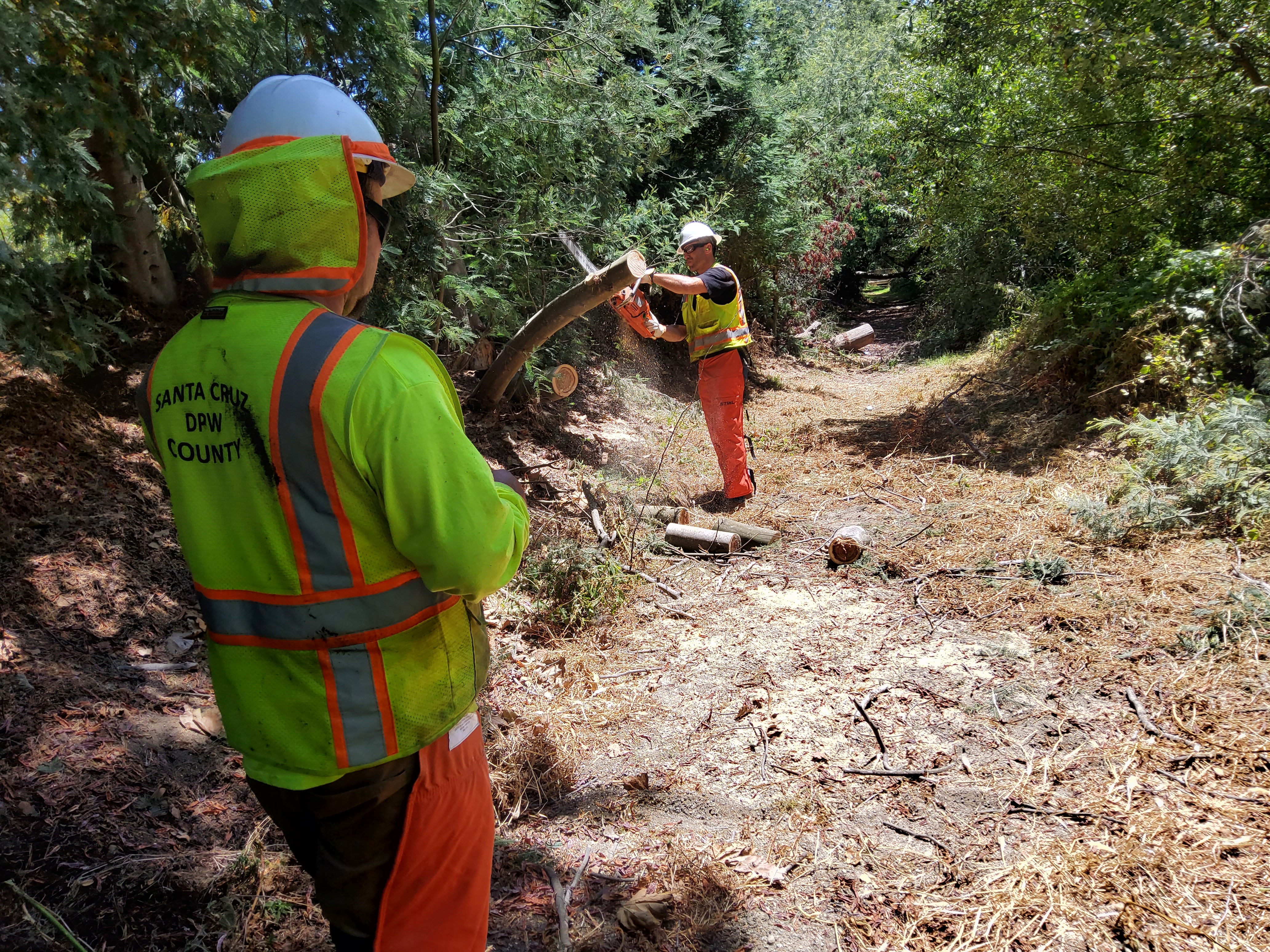 Job Announcement PUBLIC WORKS MAINTENANCE WORKER I Santa Cruz